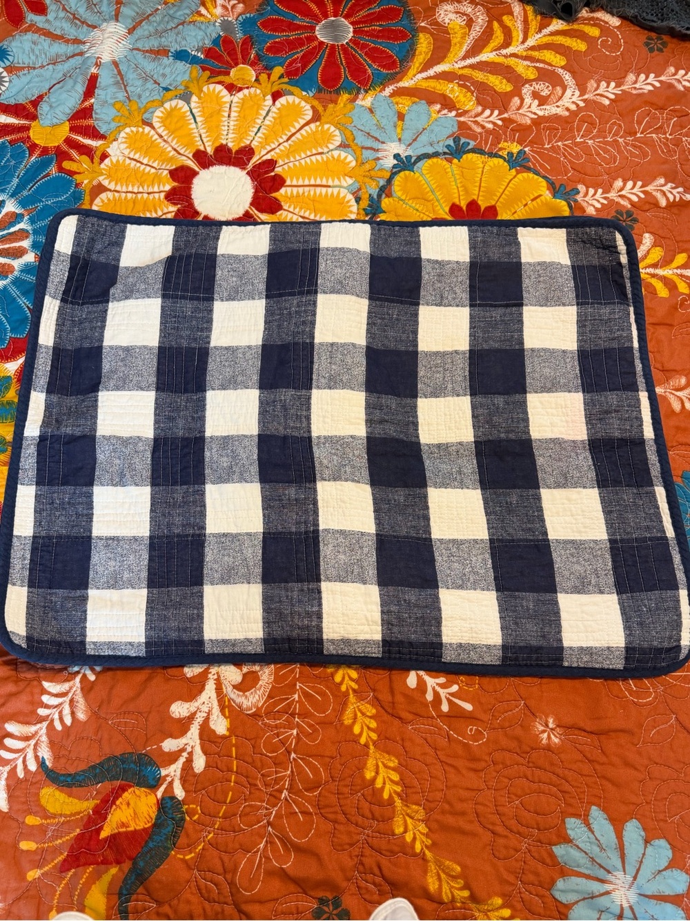 Eddie Bauer Eastmont Full/Queen Quilt Set Navy Plaid Reversible 90x90 - Picture 3 of 9